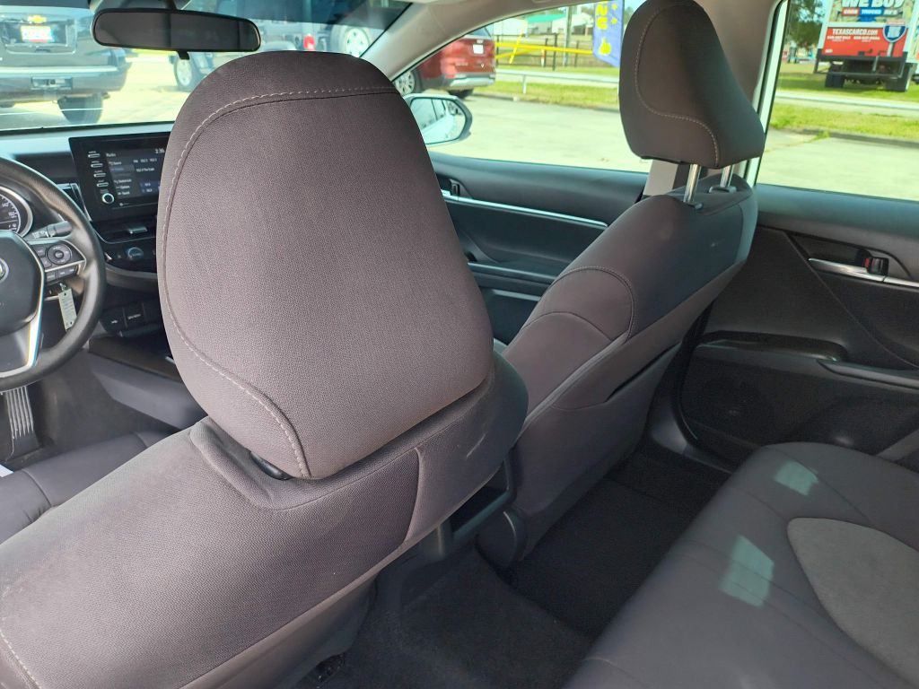 2022 Toyota Camry Image 23