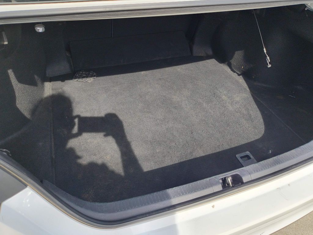 2022 Toyota Camry Image 25