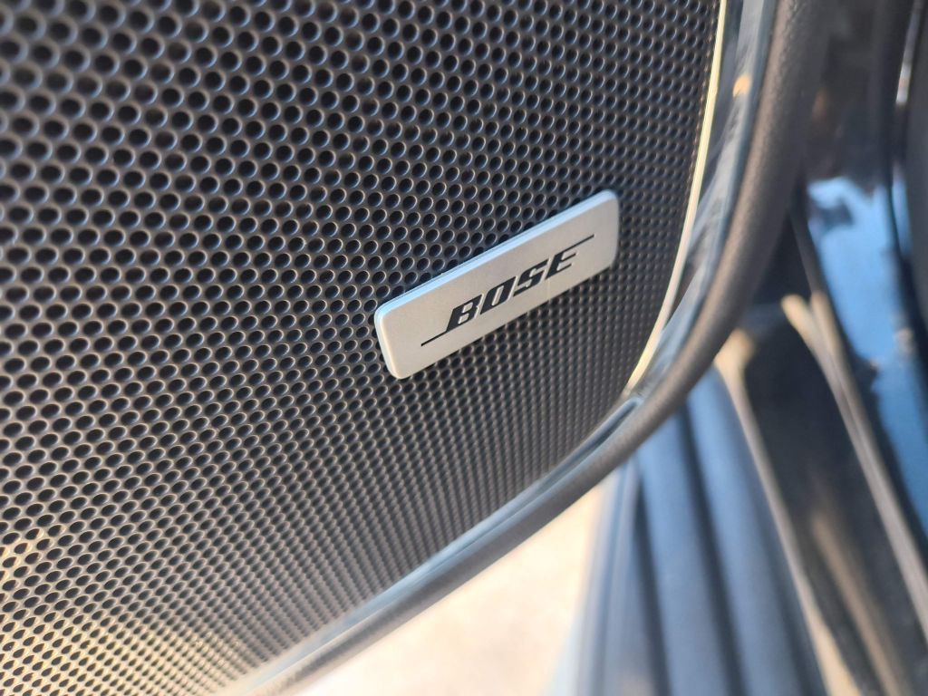 2020 Chevrolet Suburban Image 11