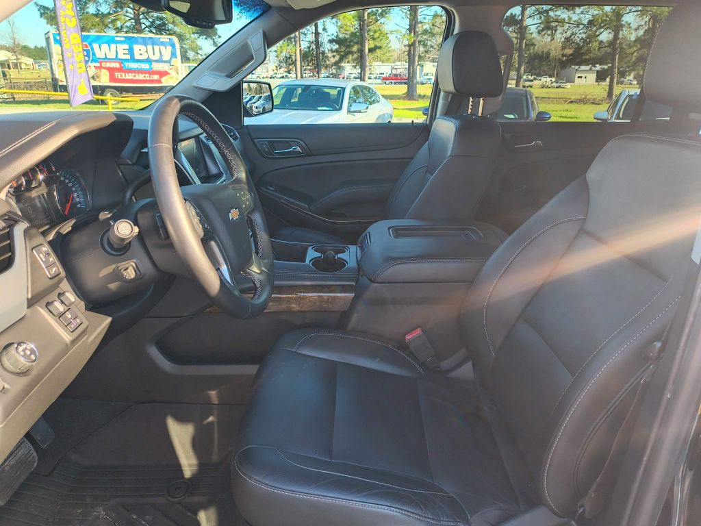 2020 Chevrolet Suburban Image 12