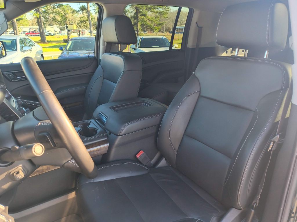 2020 Chevrolet Suburban Image 13