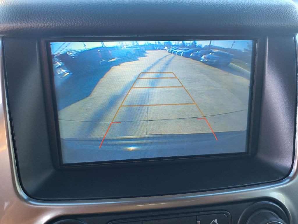 2020 Chevrolet Suburban Image 20