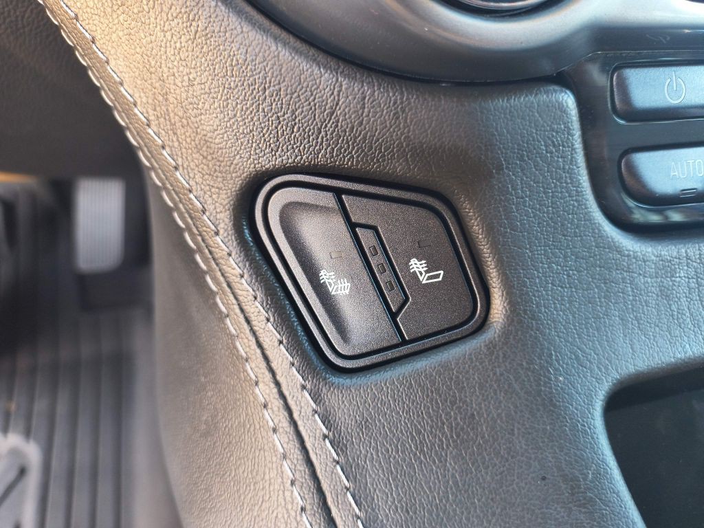 2020 Chevrolet Suburban Image 21