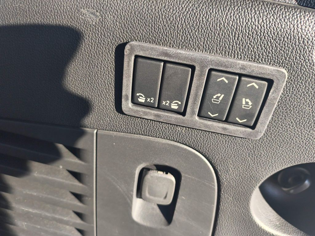 2020 Chevrolet Suburban Image 29