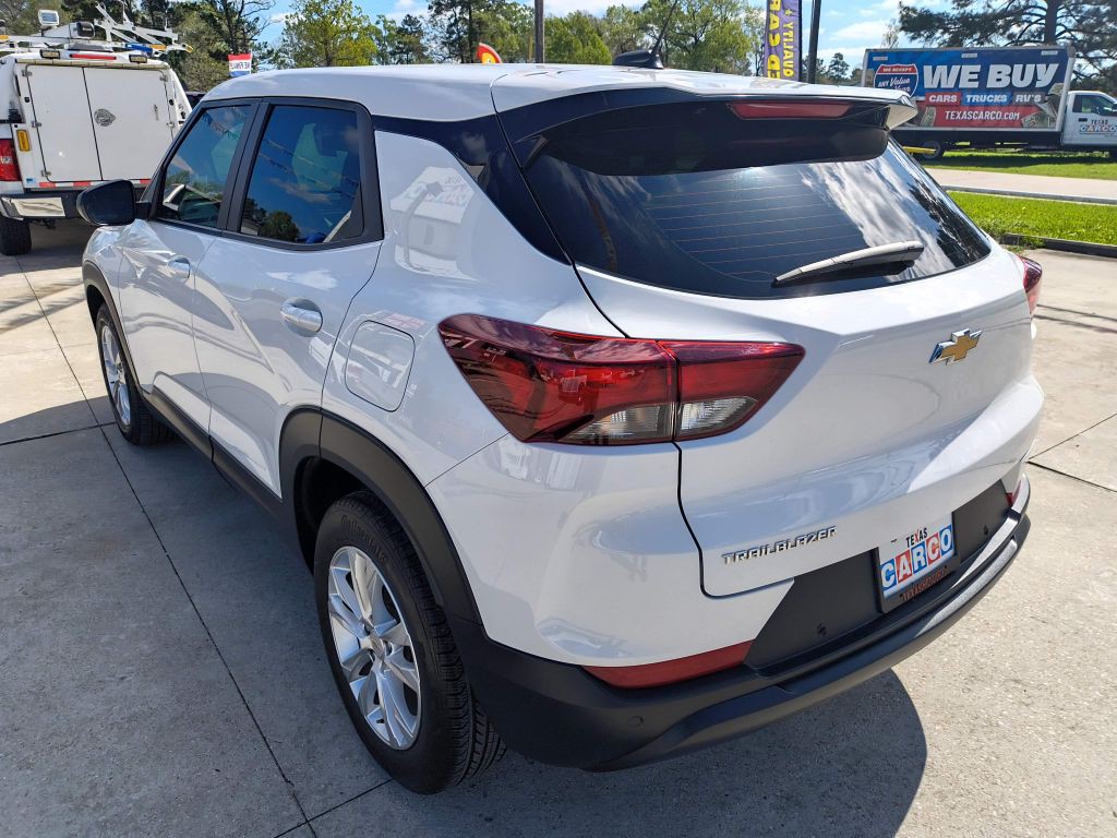 2023 Chevrolet Trailblazer Image 3