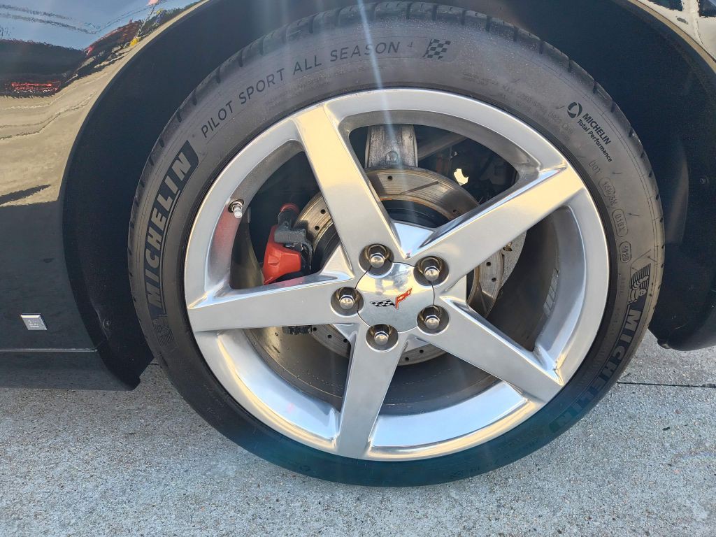 2006 Chevrolet Corvette Image 10