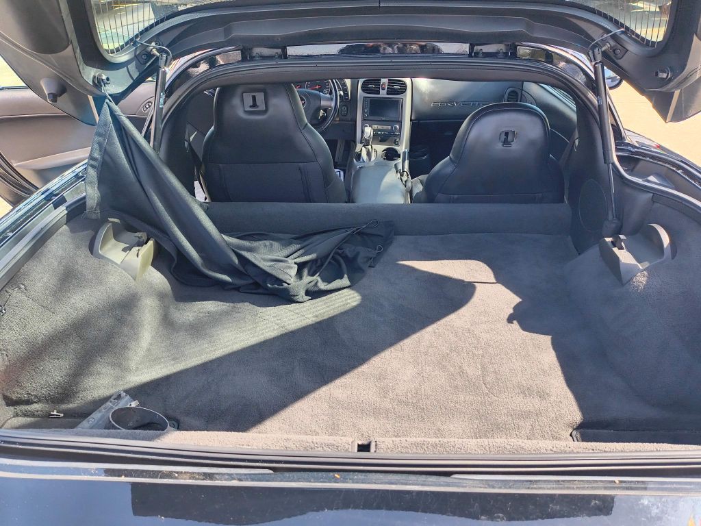 2006 Chevrolet Corvette Image 25