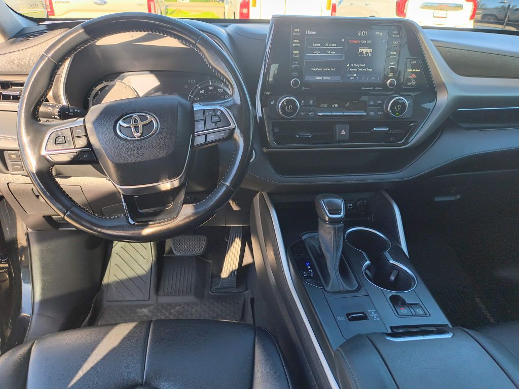 2021 Toyota Highlander Image 15