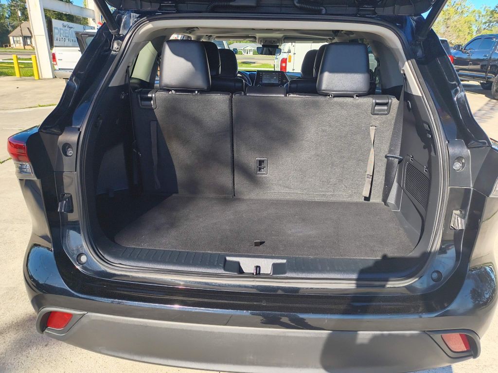 2021 Toyota Highlander Image 27
