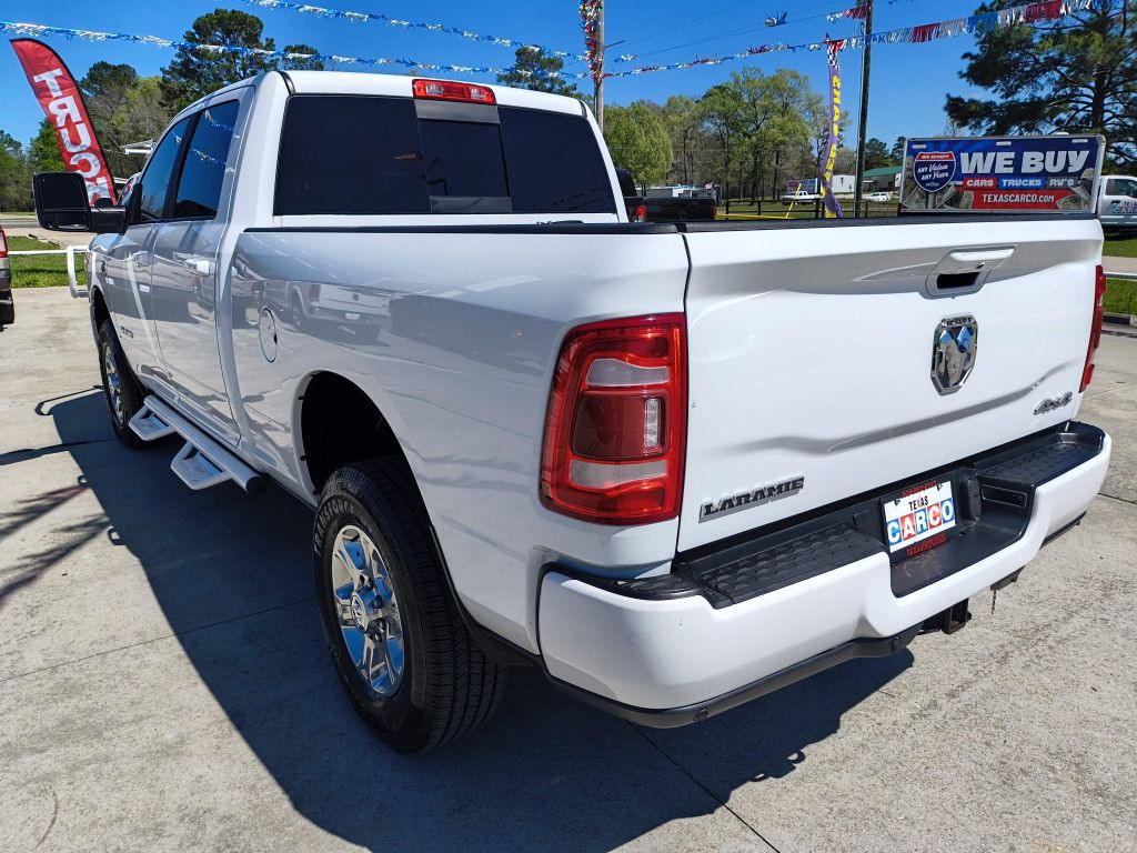 2023 RAM 2500 Image 3
