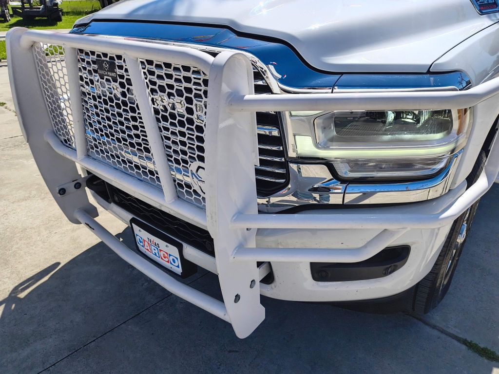 2023 RAM 2500 Image 10
