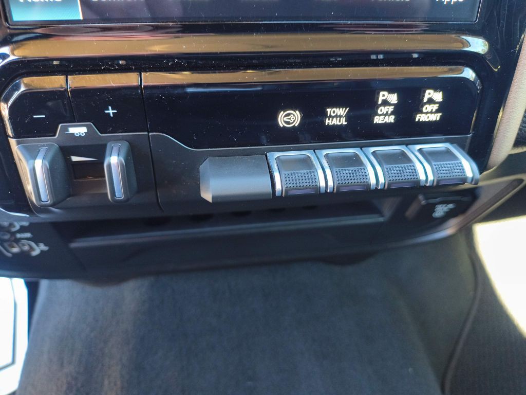 2023 RAM 2500 Image 29