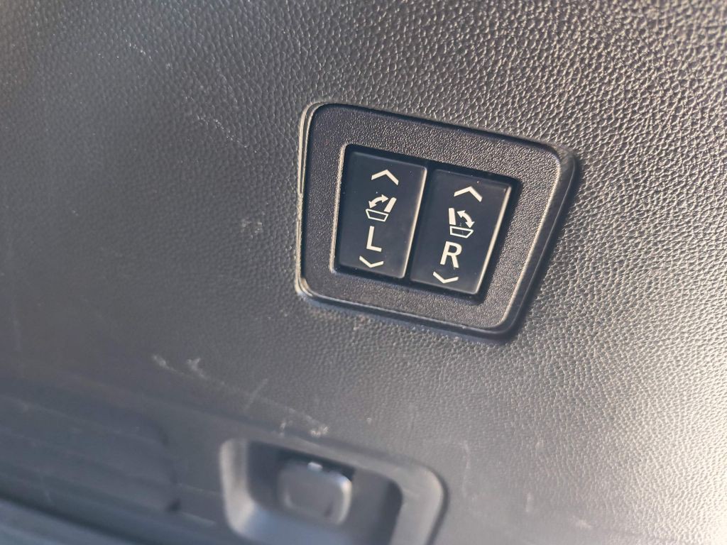 2019 Chevrolet Traverse Image 32