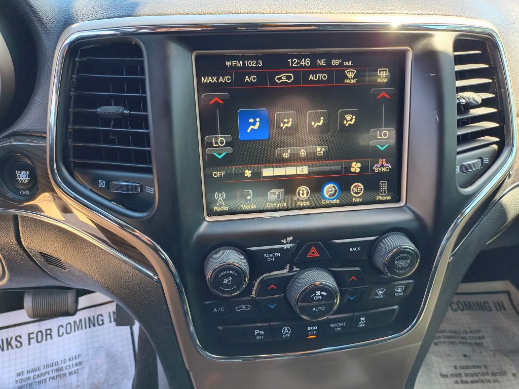 2017 Jeep Grand Cherokee Image 19