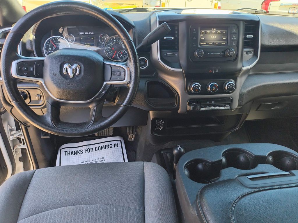 2024 RAM 3500 Image 18