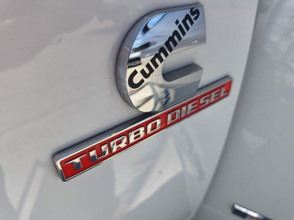 2024 RAM 3500 Image 32