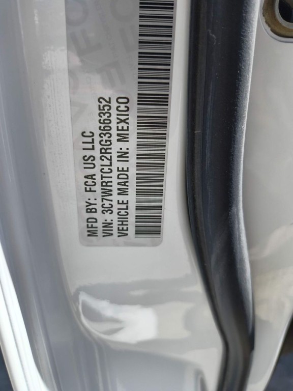 2024 RAM 3500 Image 34