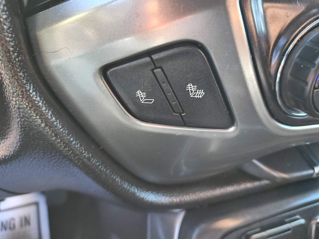 2015 Chevrolet Silverado 1500 Image 22