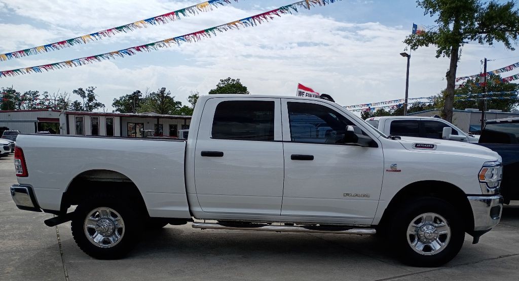 2021 RAM 2500 Image 3