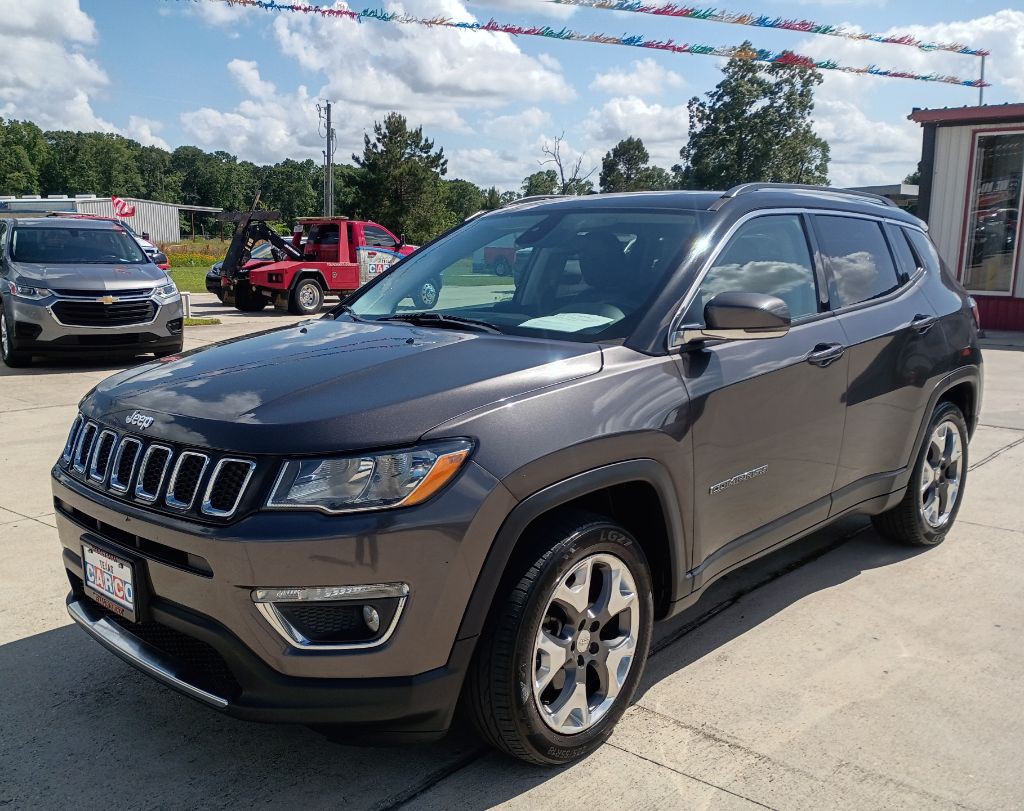 2018 Jeep Compass Image 1