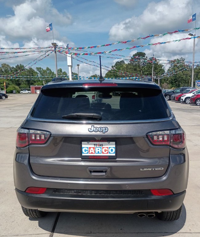 2018 Jeep Compass Image 5