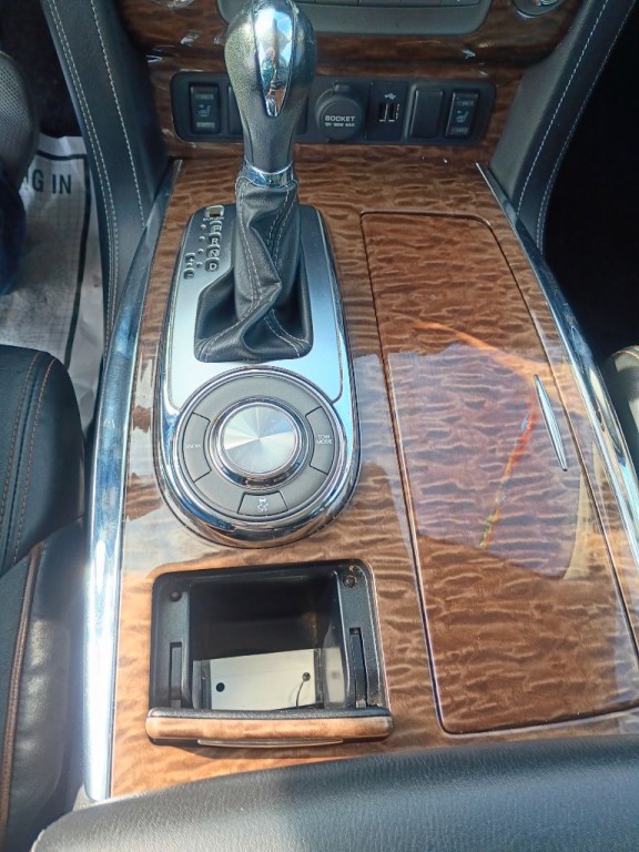 2019 Nissan Armada Image 10