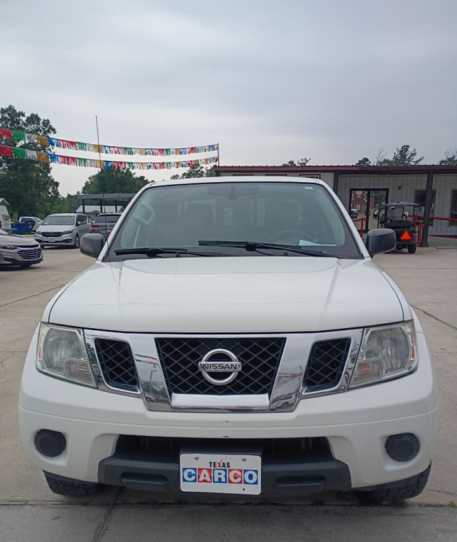 2019 Nissan Frontier Image 2