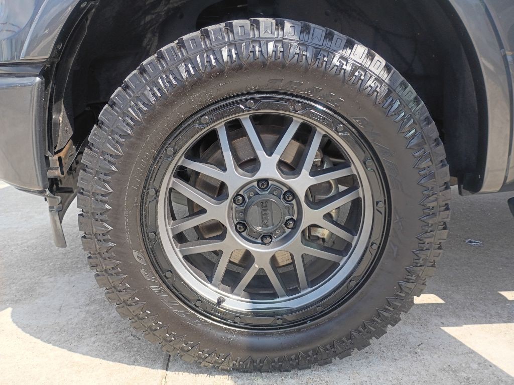 2017 Ford F-150 Image 17