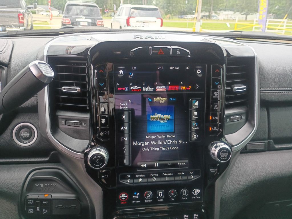 2020 RAM 2500 Image 9