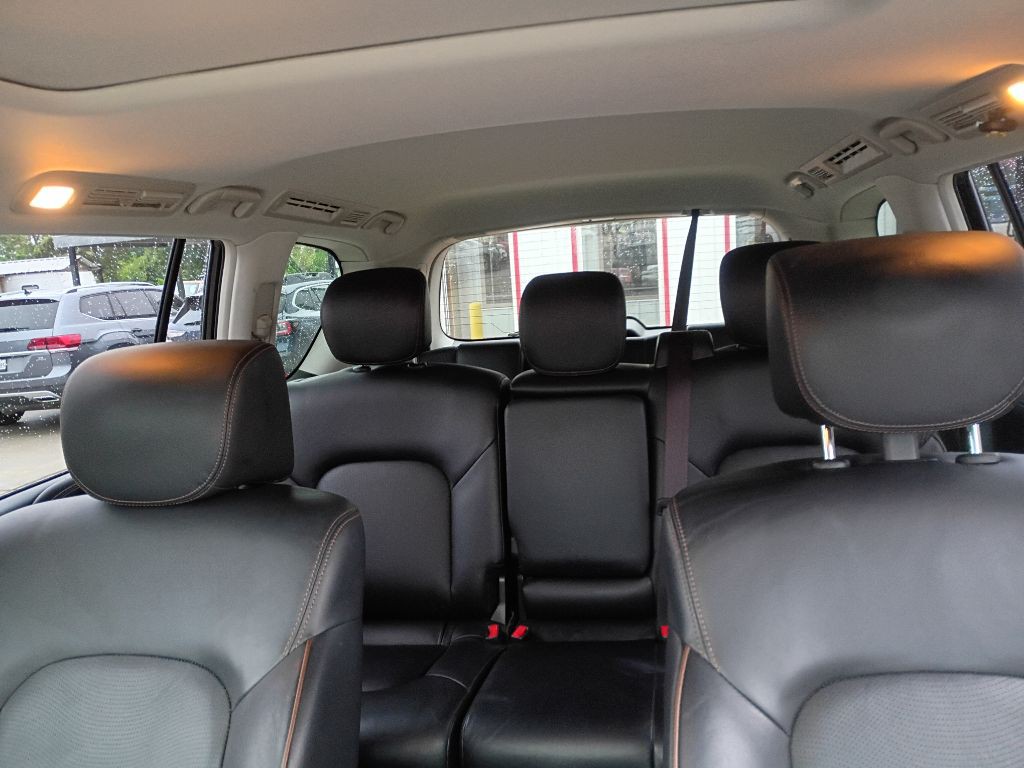 2017 Nissan Armada Image 6