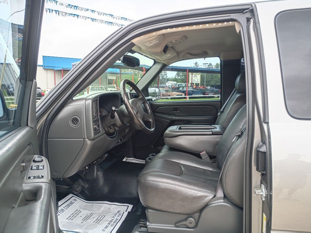 2007 GMC Sierra Image 7