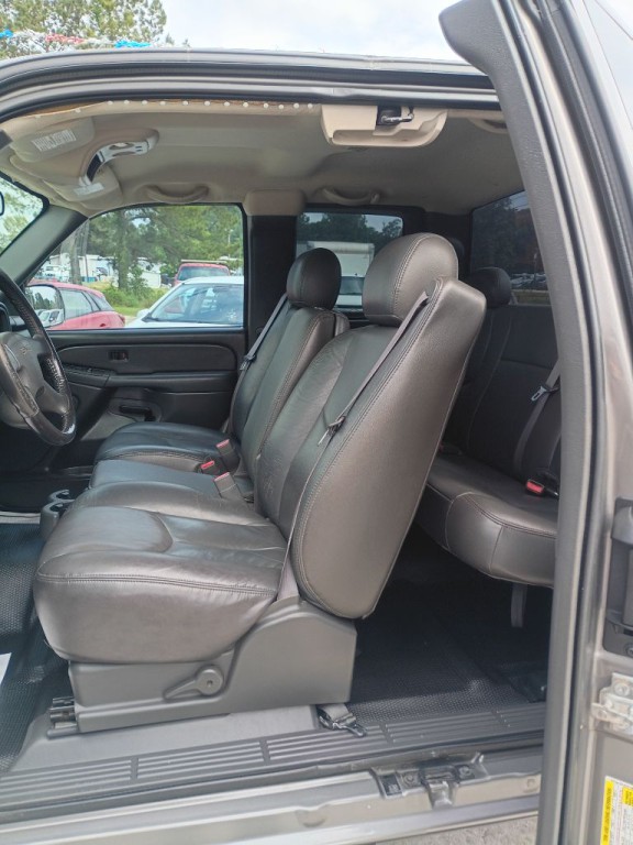 2007 GMC Sierra Image 11