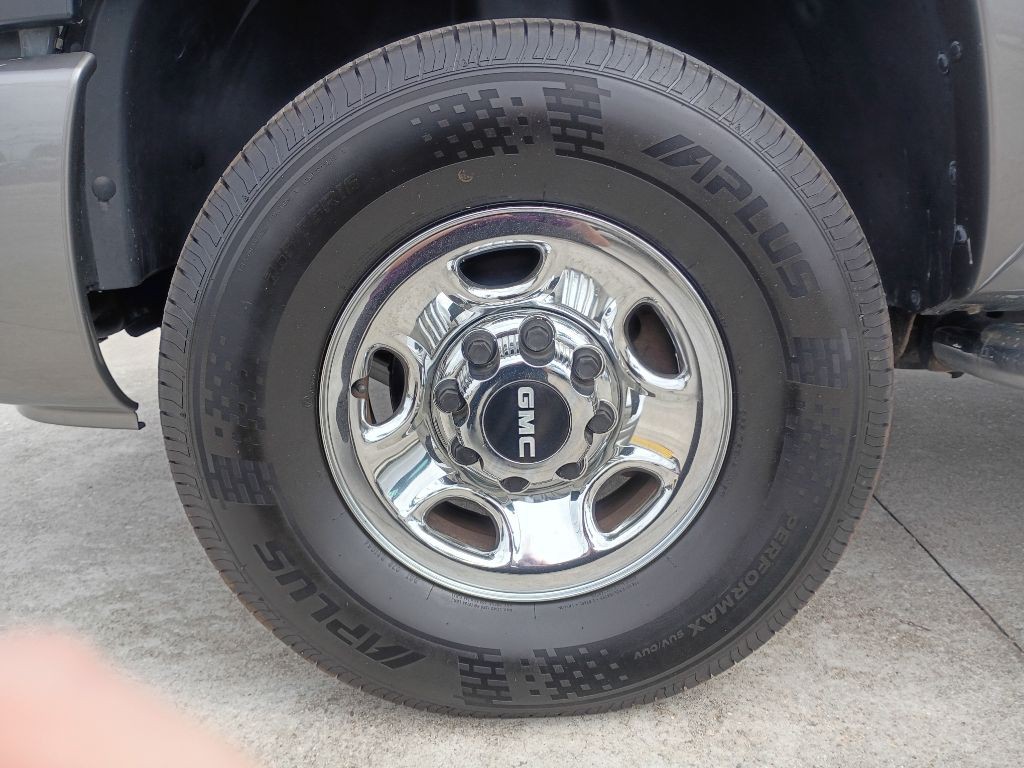2007 GMC Sierra Image 13