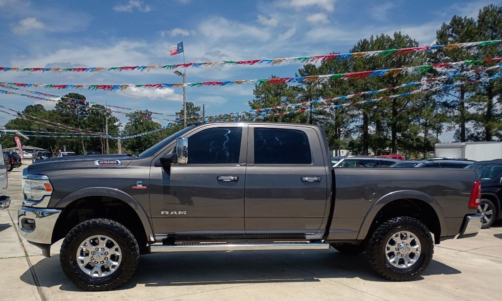 2021 RAM 2500 Image 3