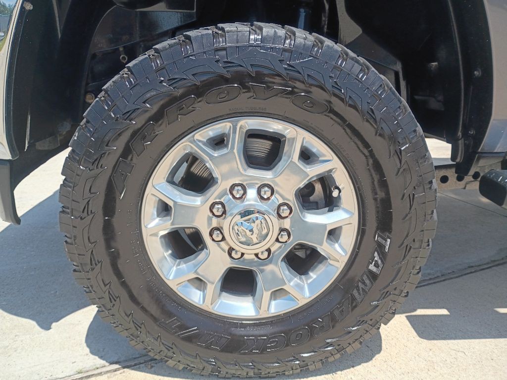 2021 RAM 2500 Image 14