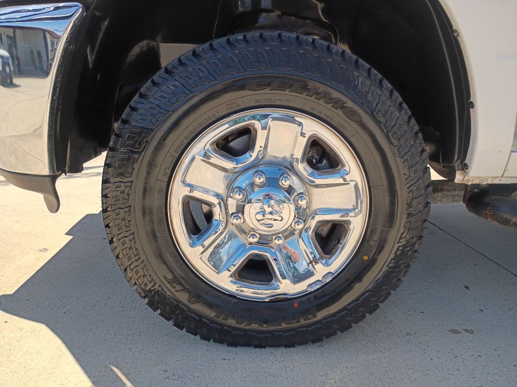 2018 RAM 2500 Image 14