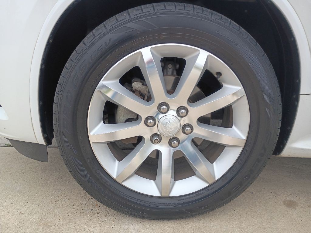 2017 Buick Enclave Image 19