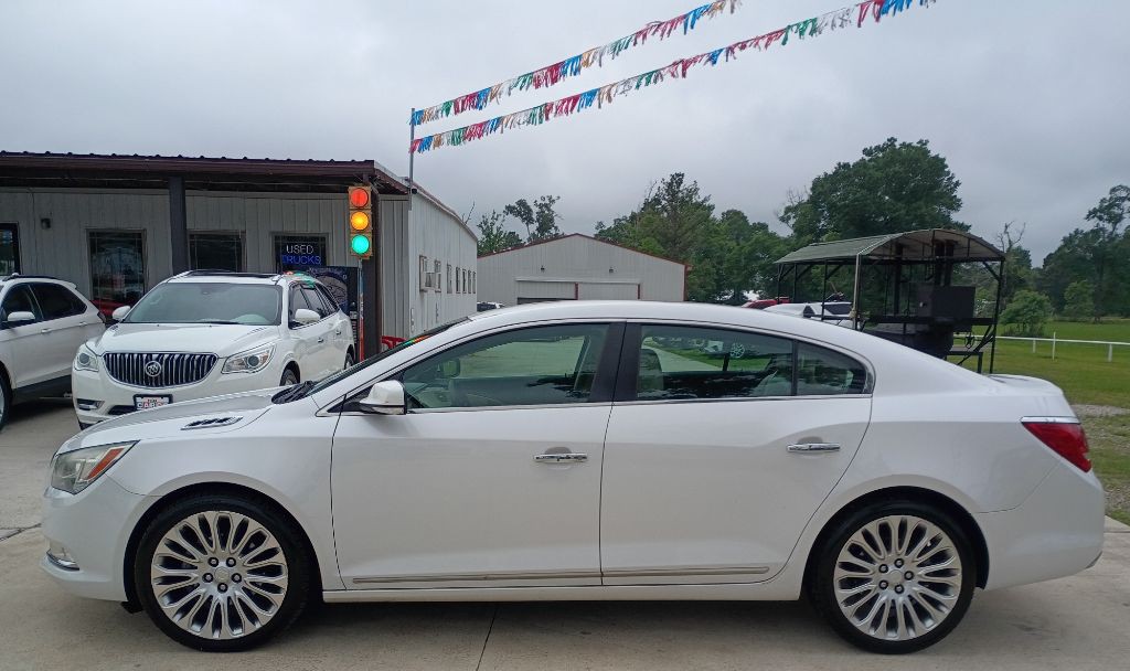 2015 Buick Lacrosse Image 2