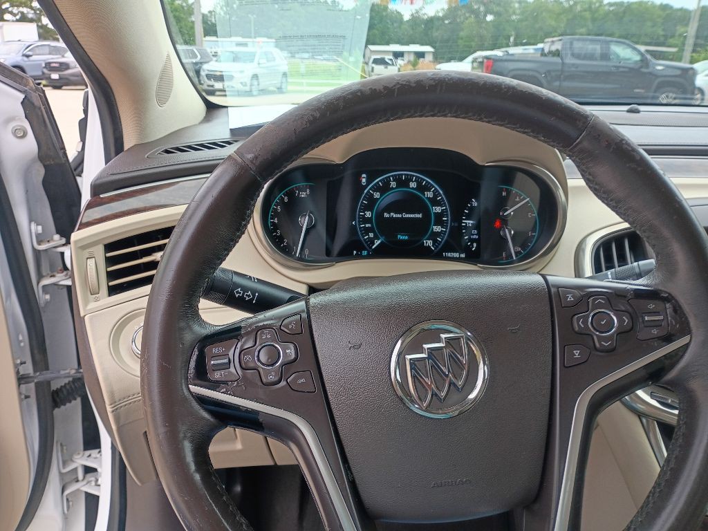2015 Buick Lacrosse Image 8