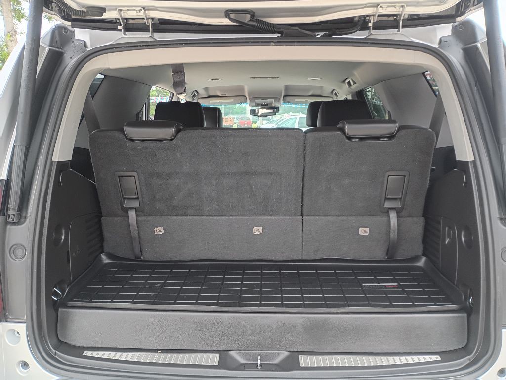2015 Chevrolet Tahoe Image 16