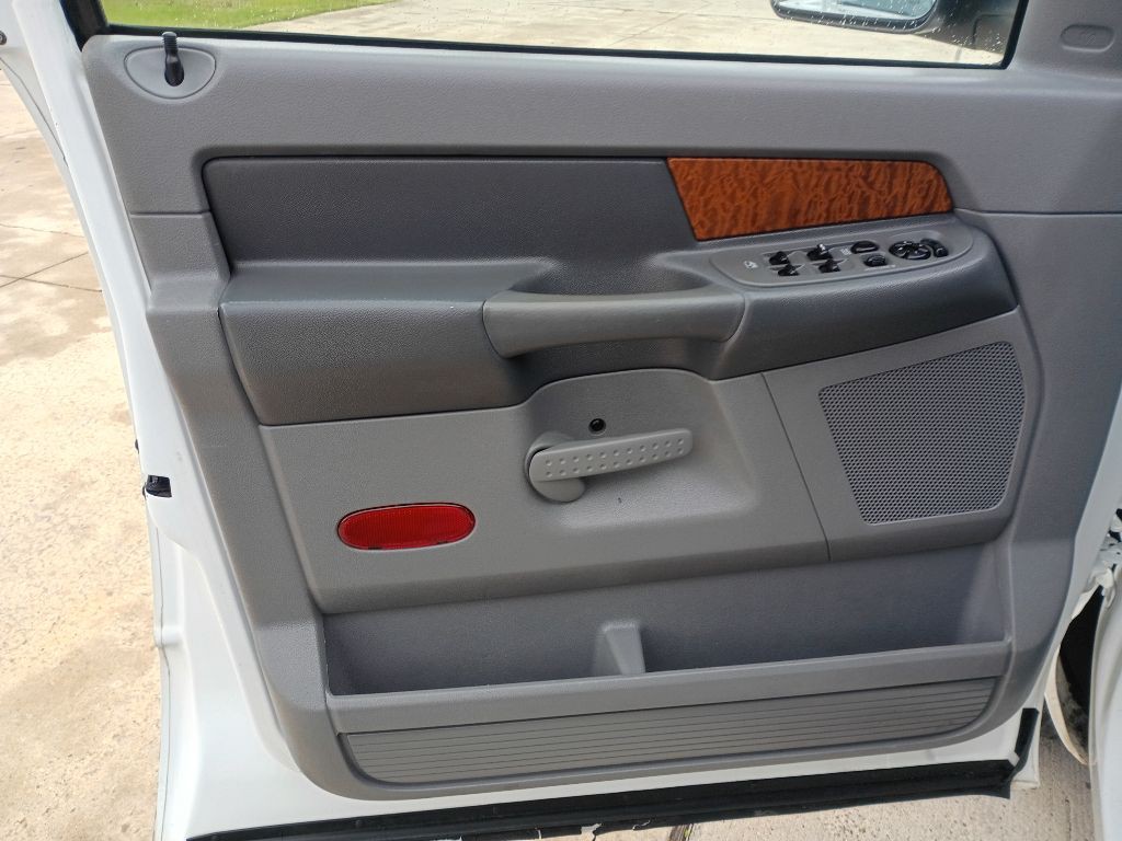 2006 Dodge Ram 2500 Image 6