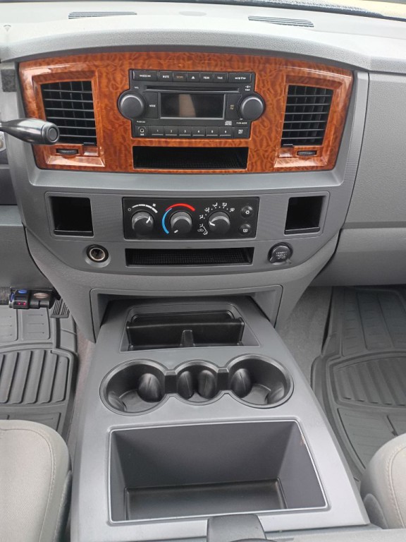 2006 Dodge Ram 2500 Image 9
