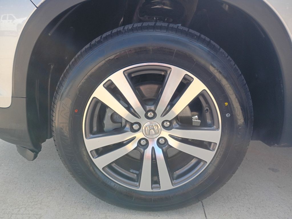 2017 Honda Pilot Image 19