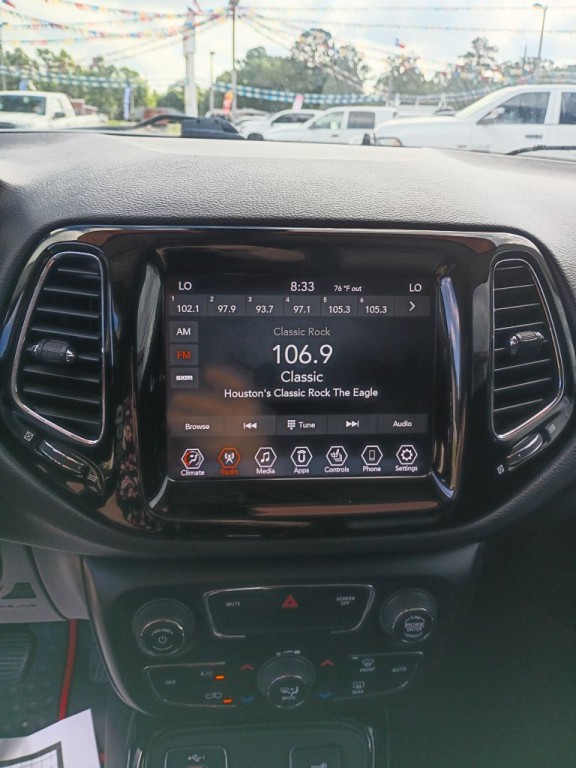 2019 Jeep Compass Image 9