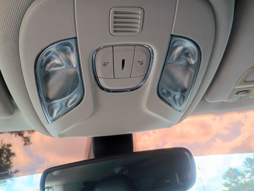 2019 Jeep Compass Image 11