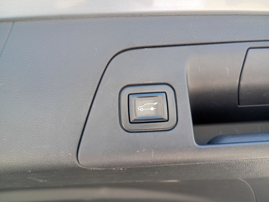 2021 Buick Envision Image 16