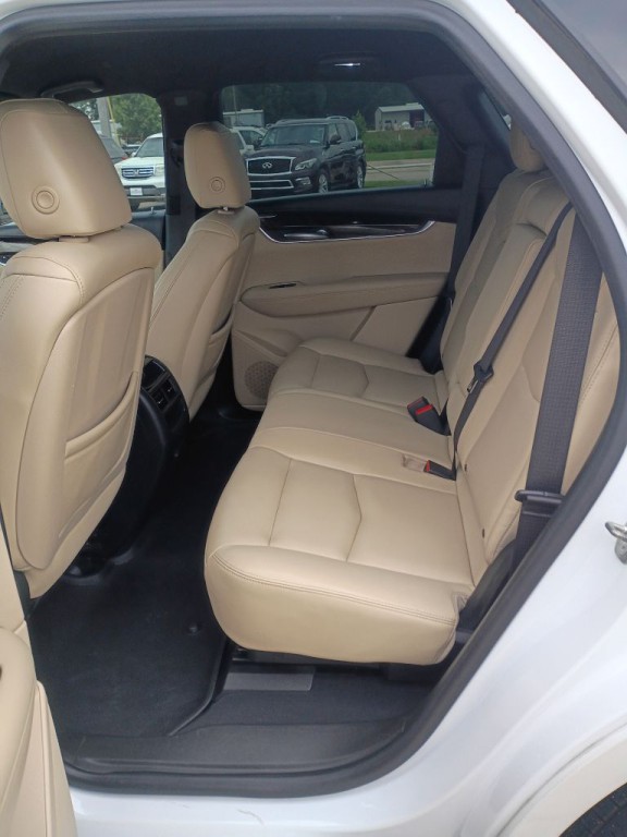 2017 Cadillac XT5 Image 12