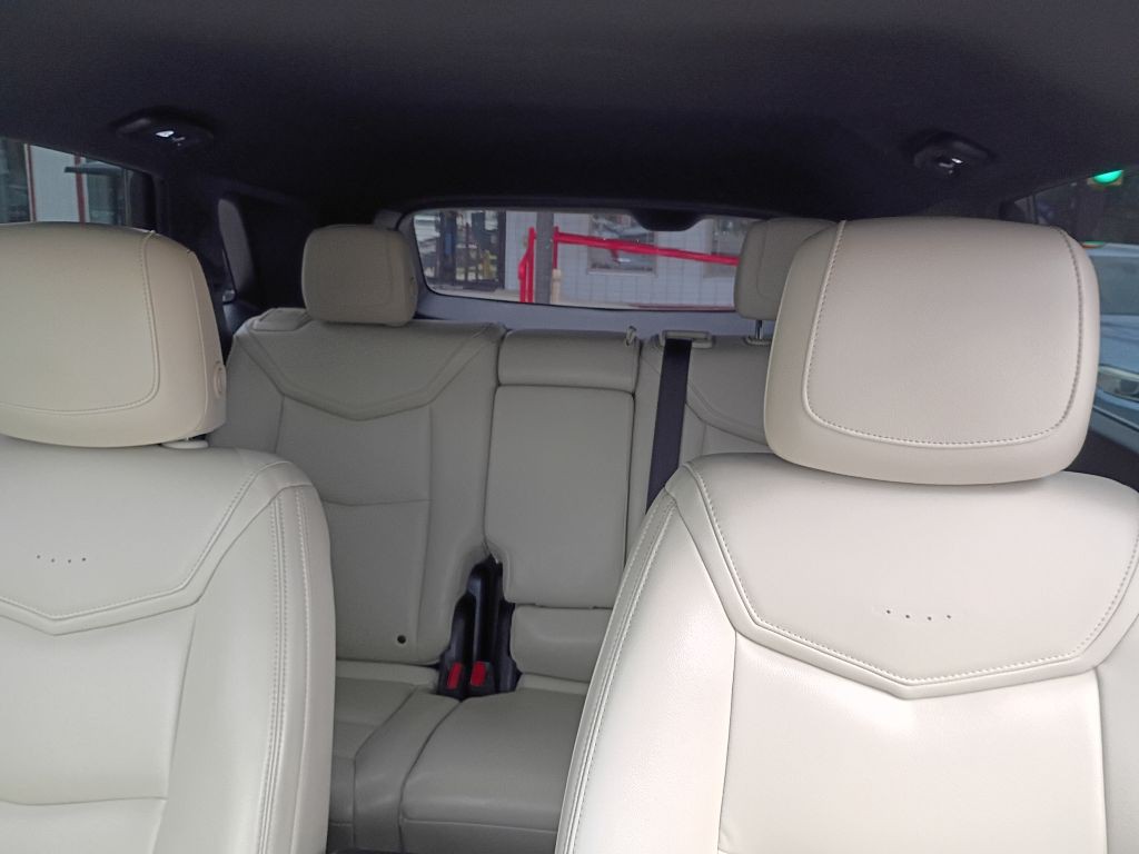 2017 Cadillac XT5 Image 13