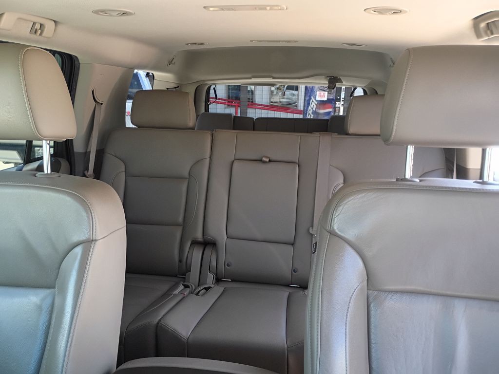 2016 Chevrolet Tahoe Image 12