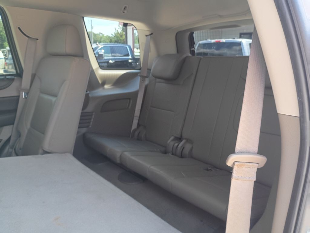 2016 Chevrolet Tahoe Image 14